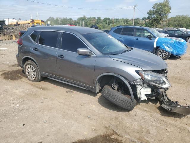 KNMAT2MV7JP526051 - 2018 NISSAN ROGUE S Silber Foto 4