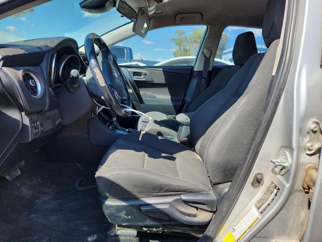 JTNKARJE3JJ564401 - 2018 TOYOTA COROLLA IM Сріблястий фото 7