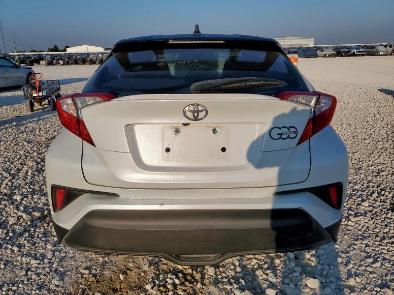 NMTKHMBX2KR090589 - 2019 TOYOTA C-HR XLE Blanco foto 6