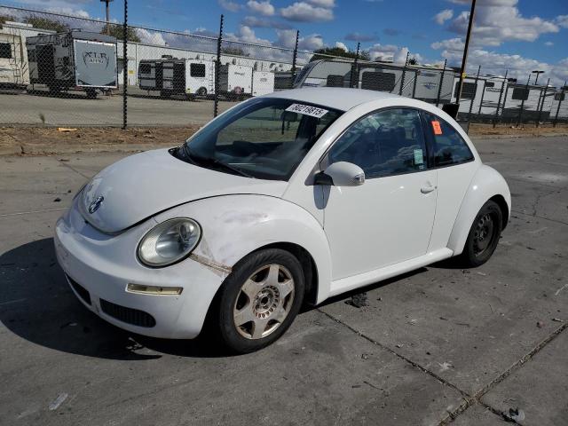 2010 VOLKSWAGEN NEW BEETLE, 