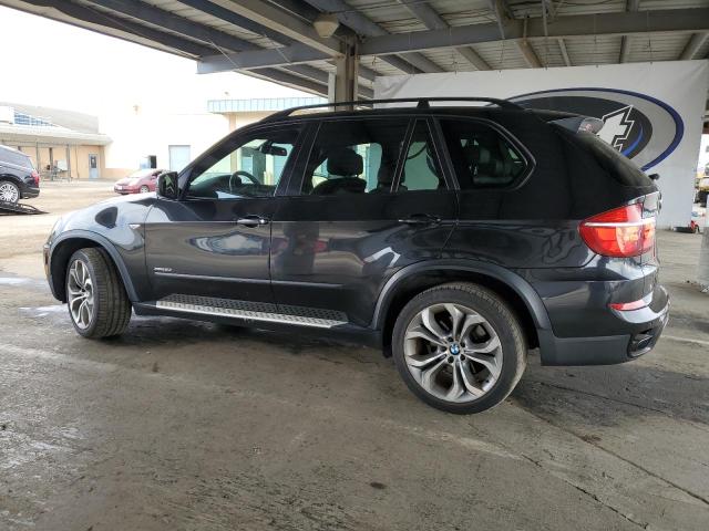 5UXZV8C59BL417745 - 2011 BMW X5 XDRIVE50I BLACK photo 2