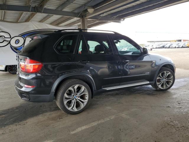 5UXZV8C59BL417745 - 2011 BMW X5 XDRIVE50I BLACK photo 3