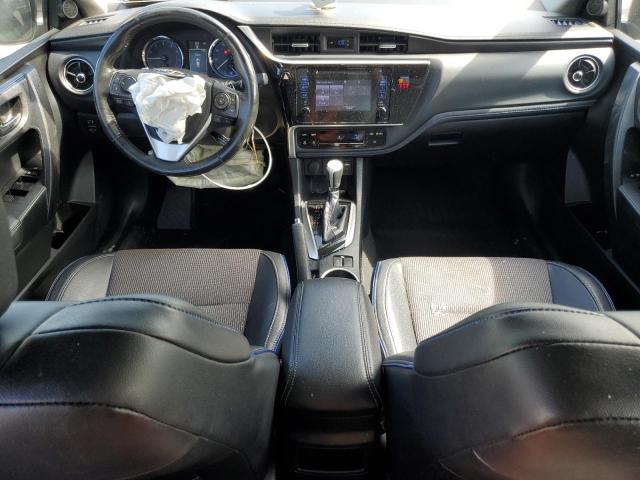 2T1BURHE0JC049921 - 2018 TOYOTA COROLLA L 灰色 照片 8