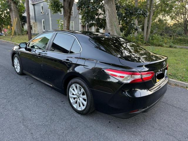 4T1B11HK8KU231866 - 2019 TOYT CAMRY L BLACK photo 3