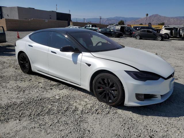 5YJSA1E48JF298016 - 2018 TESLA MODEL S Սպիտակ լուսանկար 4
