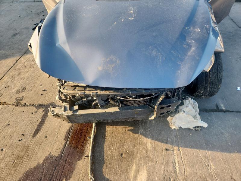 JN1EV7AP7JM592344 - 2018 INFINITI Q50 LUXE GRAY photo 11