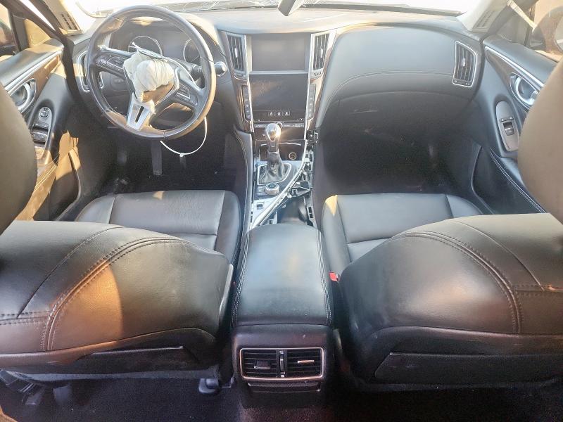 JN1EV7AP7JM592344 - 2018 INFINITI Q50 LUXE GRAY photo 8