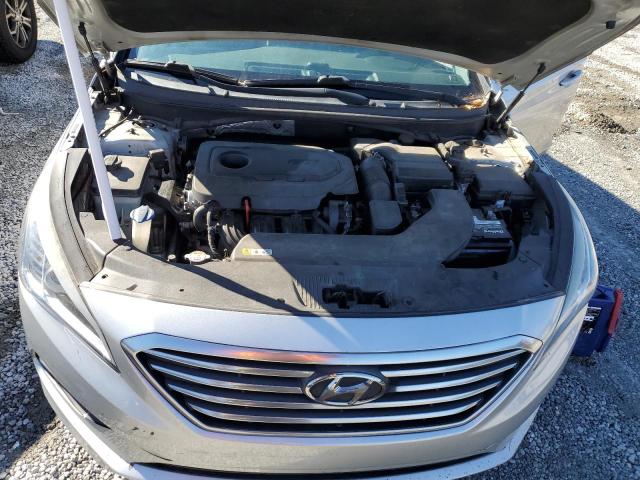 5NPE24AF1HH488576 - 2017 HYUNDAI SONATA SE SILVER photo 11