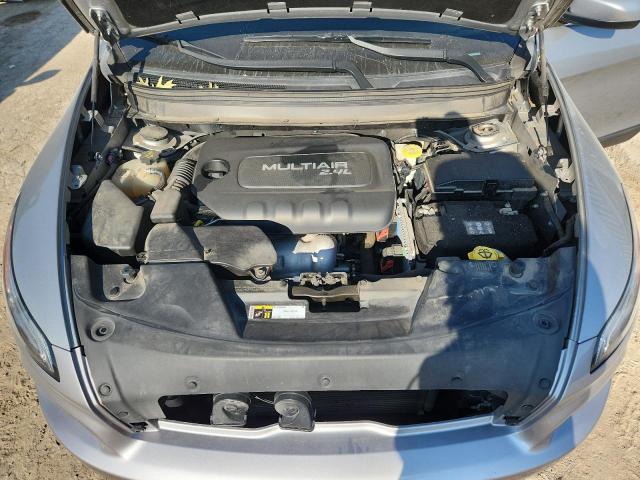 1C4PJLCB7HW669644 - 2017 JEEP CHEROKEE LATITUDE Silber Foto 12