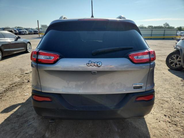 1C4PJLCB7HW669644 - 2017 JEEP CHEROKEE LATITUDE Silber Foto 6