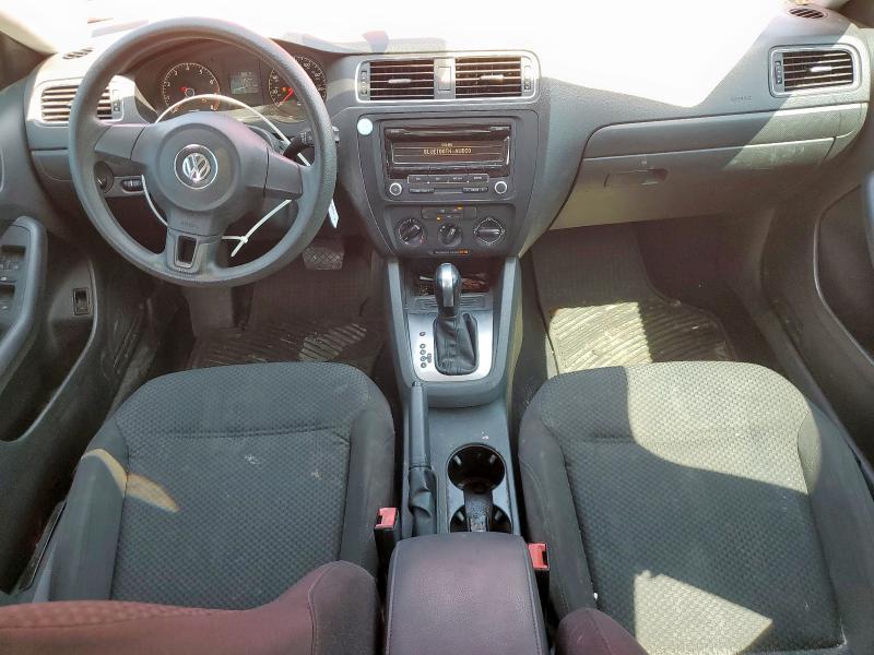 3VW2K7AJ9EM332054 - 2014 VOLKSWAGEN JETTA BASE 红色 照片 8