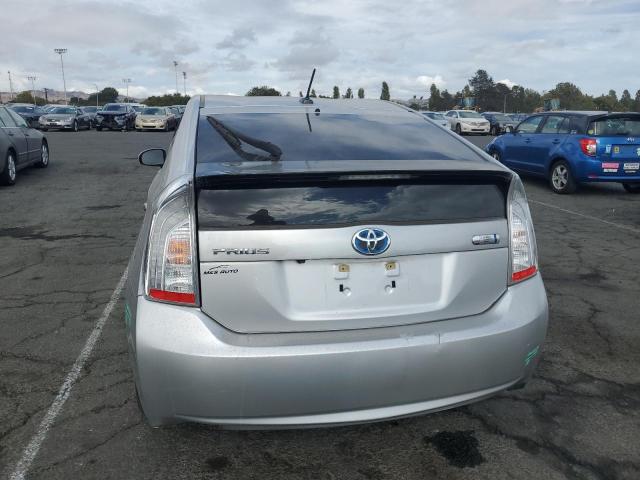 JTDKN3DP2E3055817 - 2014 TOYOTA PRIUS PLUG SILVER photo 6