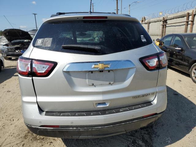 1GNKRGKD8FJ354317 - 2015 CHEVROLET TRAVERSE LT Silber Foto 6