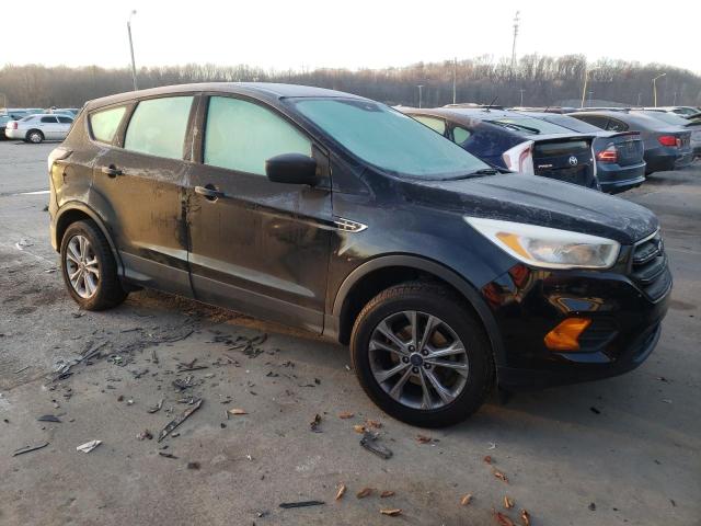 1FMCU0F7XHUC63327 - 2017 FORD ESCAPE S BLACK photo 4