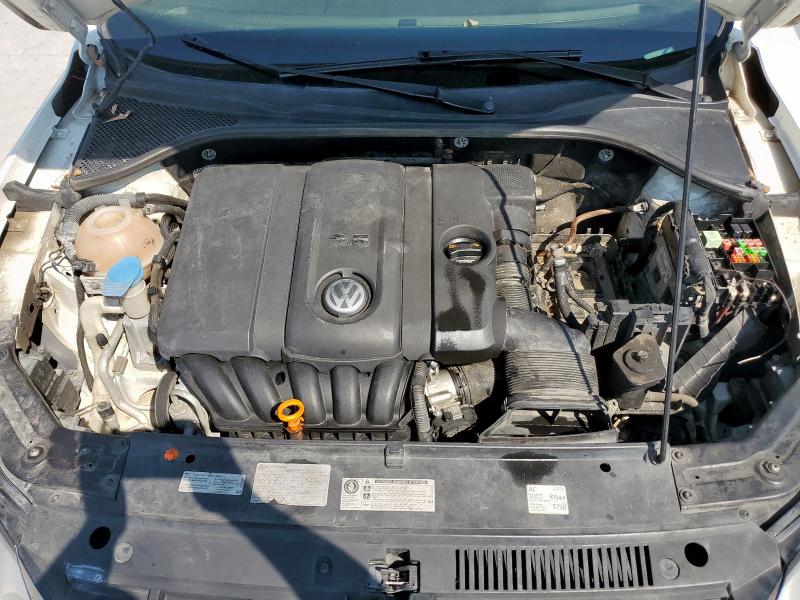 1VWCH7A37DC039936 - 2013 VOLKSWAGEN PASSAT SEL WHITE photo 11