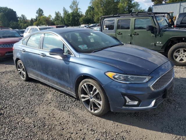3FA6P0K96KR253043 - 2019 FORD FUSION TITANIUM BLUE photo 4