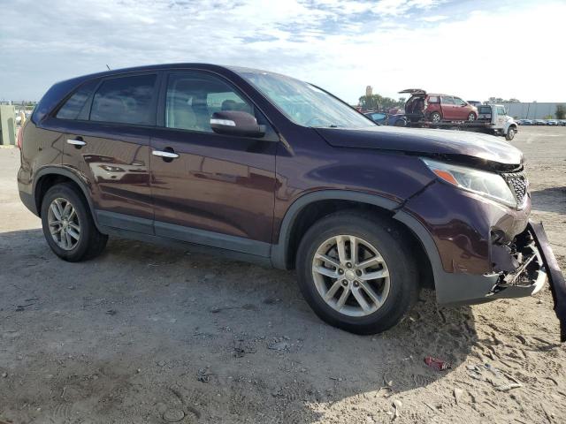 5XYKT3A66FG646490 - 2015 KIA SORENTO LX BURGUNDY photo 4