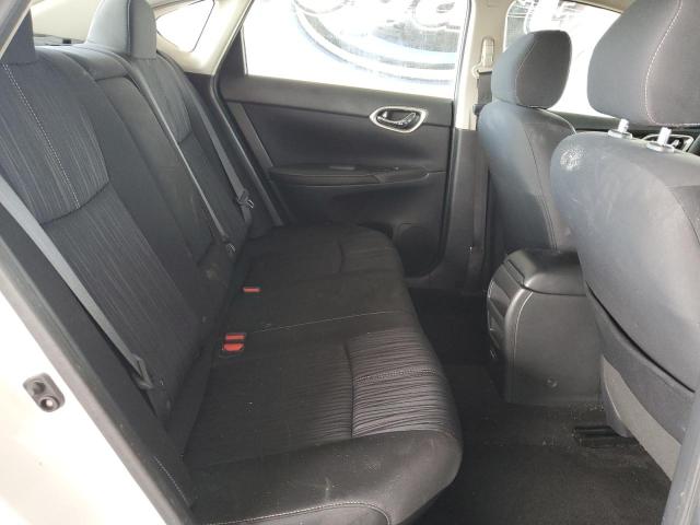 3N1AB7AP8JY212609 - 2018 NISSAN SENTRA S თეთრი ფოტო 10