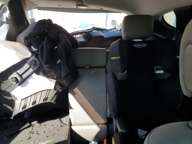 5XYZU3LB0HG407025 - 2017 HYUNDAI SANTA FE SPORT SILVER photo 10