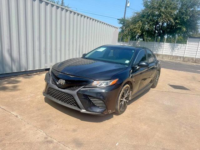 4T1B11HK2JU575143 - 2018 TOYOTA CAMRY L BLACK photo 2