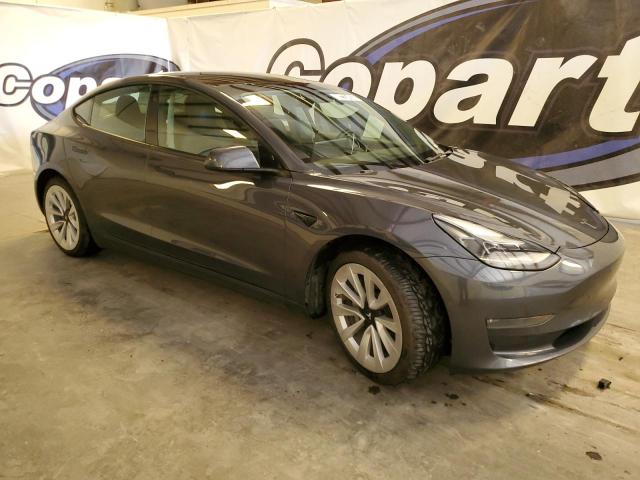 5YJ3E1EB0NF287198 - 2022 TESLA MODEL 3 GRAY photo 4