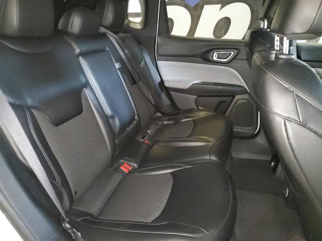 3C4NJDBNXPT552699 - 2023 JEEP COMPASS LATITUDE Biały zdjęcie 11