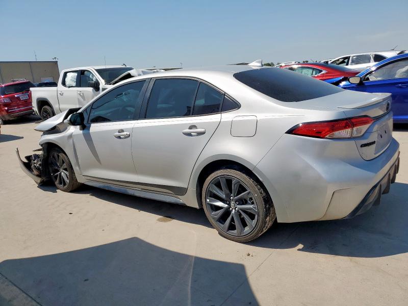 5YFS4MCE0RP181258 - 2024 TOYOTA COROLLA SE Күміс фото 2