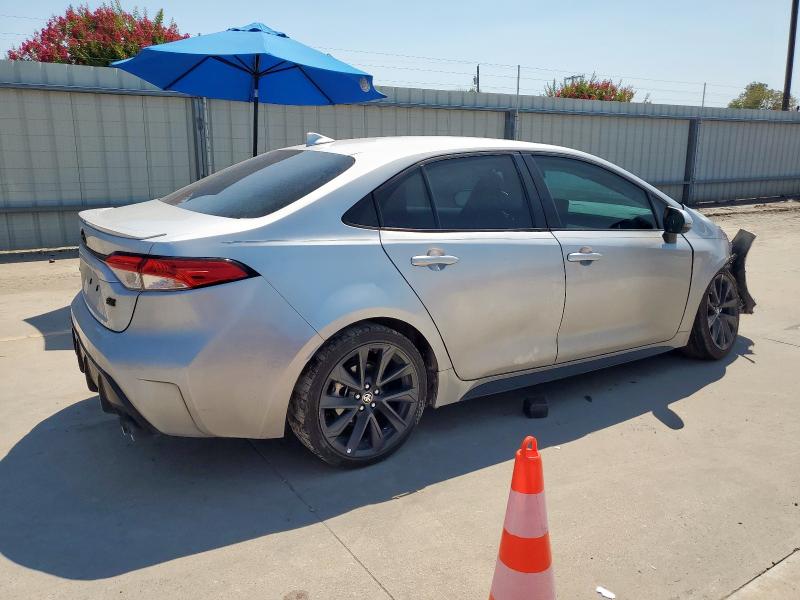 5YFS4MCE0RP181258 - 2024 TOYOTA COROLLA SE Күміс фото 3