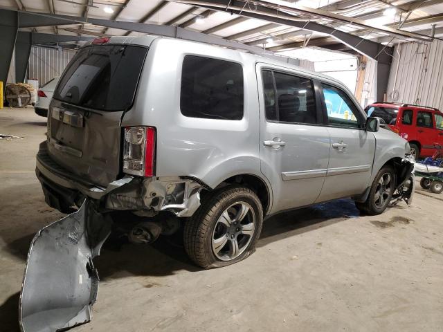 5FNYF3H30FB034340 - 2015 HONDA PILOT SE SILVER photo 3