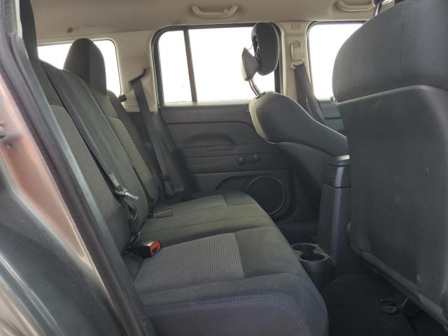 1C4NJPBA5CD605517 - 2012 JEEP PATRIOT SPORT GRAY photo 10