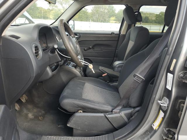 1C4NJPBA5CD605517 - 2012 JEEP PATRIOT SPORT GRAY photo 7