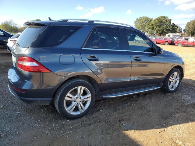 4JGDA5HB0EA376051 - 2014 MERCEDES-BENZ ML 350 4MATIC CHARCOAL photo 3