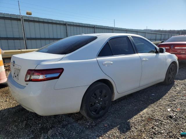 4T1BF3EK9AU556638 - 2010 TOYOTA CAMRY BASE WHITE photo 3