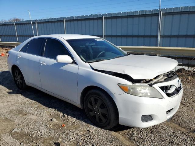 4T1BF3EK9AU556638 - 2010 TOYOTA CAMRY BASE WHITE photo 4