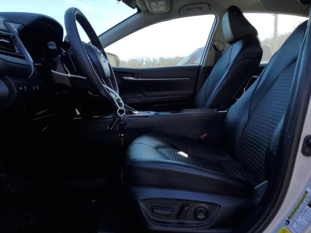 4T1G11AK9NU064194 - 2022 TOYOTA CAMRY SE ნაცრისფერი ფოტო 7