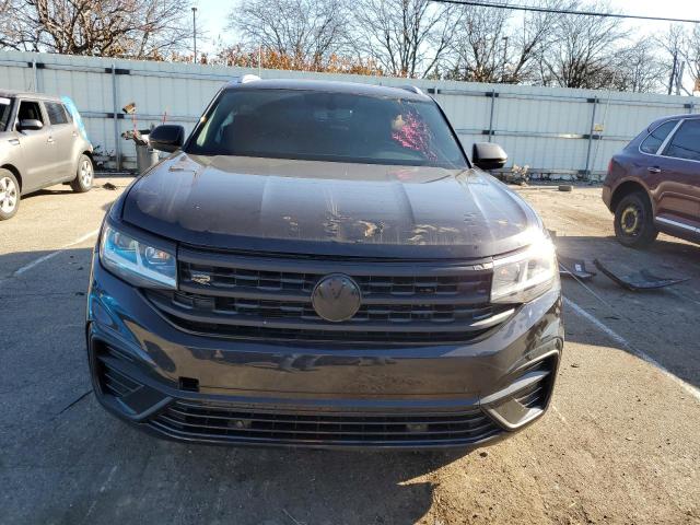 1V2PE2CA7MC231206 - 2021 VOLKSWAGEN ATLAS CROS SE შავი ფოტო 5
