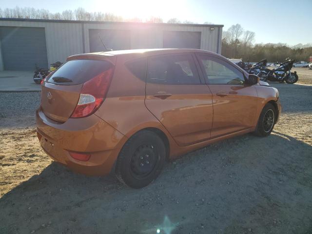 KMHCT5AE4GU278801 - 2016 HYUNDAI ACCENT SE ORANGE photo 3