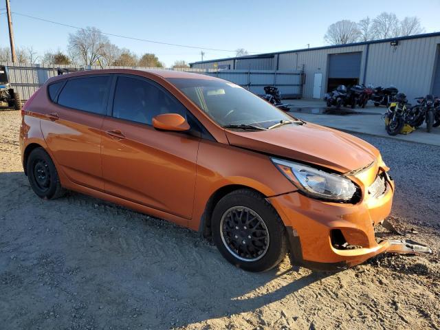 KMHCT5AE4GU278801 - 2016 HYUNDAI ACCENT SE ORANGE photo 4