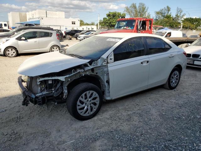 5YFBURHE3JP822249 - 2018 TOYOTA COROLLA L WHITE photo 1