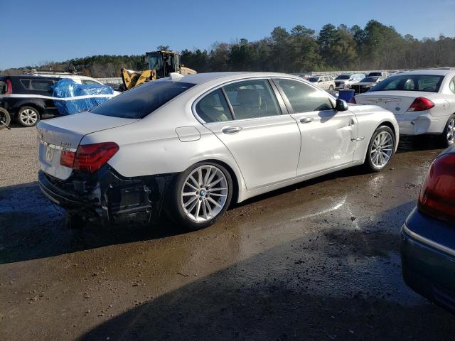 WBAYA8C55DC996693 - 2013 BMW ALPINA B7 I WHITE photo 3