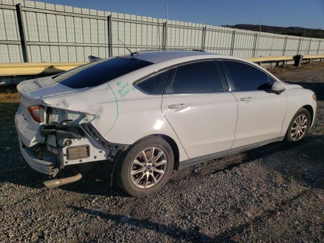 3FA6P0G73FR167606 - 2015 FORD FUSION S WHITE photo 3