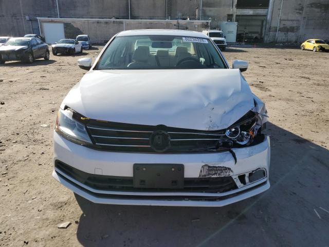 3VWDB7AJ1HM289973 - 2017 VOLKSWAGEN JETTA SE WHITE photo 5