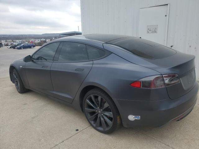 5YJSA1E21GF128586 - 2016 TESLA MODEL S CHARCOAL photo 2