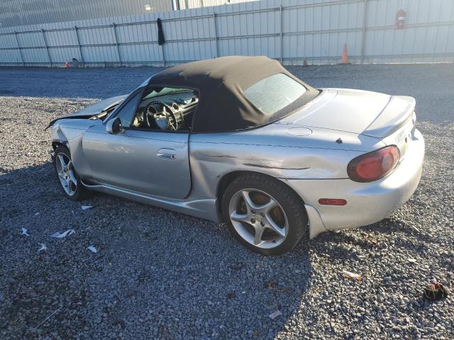 JM1NB353930300516 - 2003 MAZDA MX-5 MIATA BASE SILVER photo 2