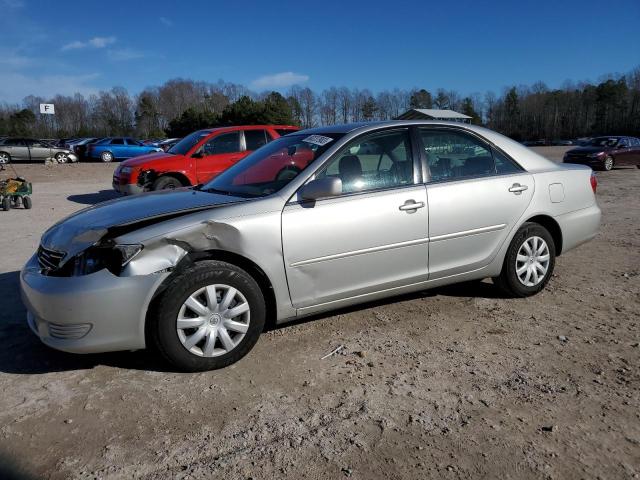 4T1BE30K95U511358 - 2005 TOYOTA CAMRY LE SILVER photo 1