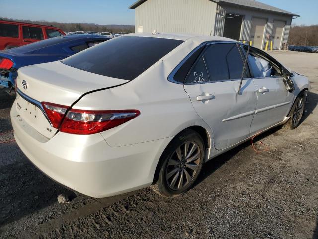 4T1BF1FK5GU503267 - 2016 TOYOTA CAMRY LE WHITE photo 3