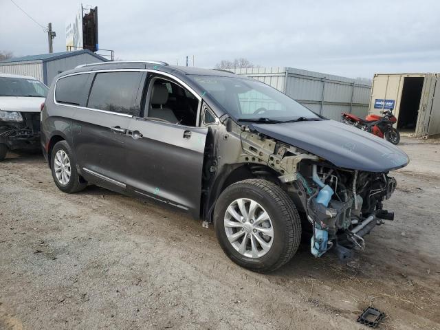 2C4RC1EG9JR130263 - 2018 CHRYSLER PACIFICA TOURING L PLUS SILVER photo 4