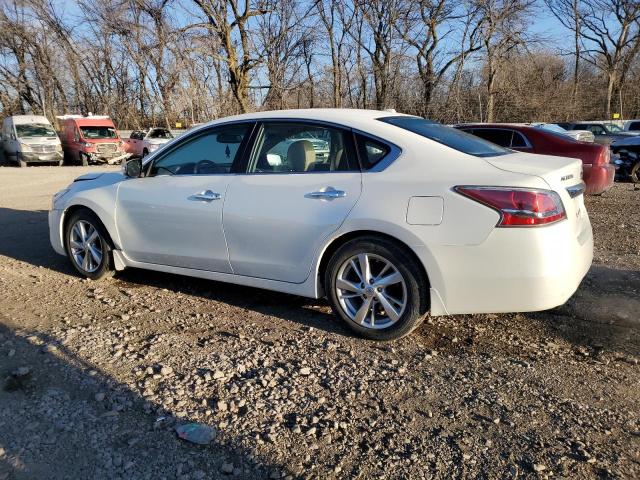 1N4AL3AP2FN404783 - 2015 NISSAN ALTIMA 2.5 WHITE photo 2