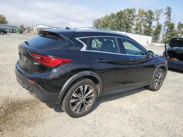 SJKCH5CRXJA047686 - 2018 INFINITI QX30 BASE შავი ფოტო 3