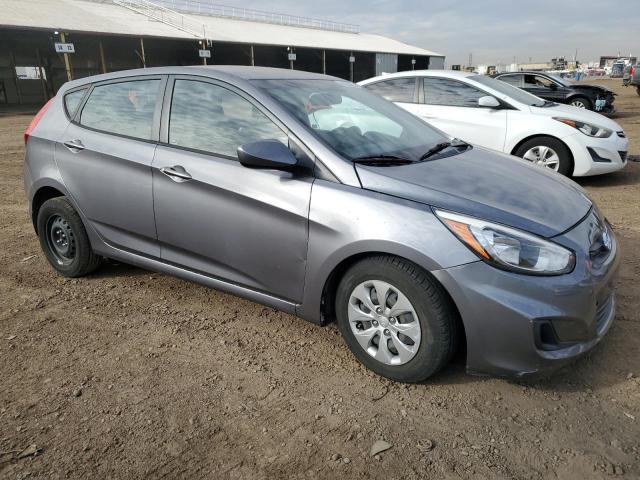 KMHCT5AE4FU226518 - 2015 HYUNDAI ACCENT GS SILVER photo 4